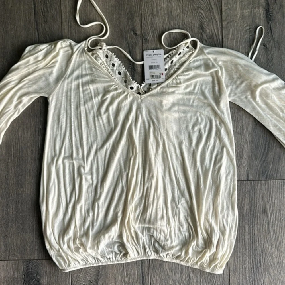 NWT Free People Top Cream colored eyelet softgirl Romantic size Medium
